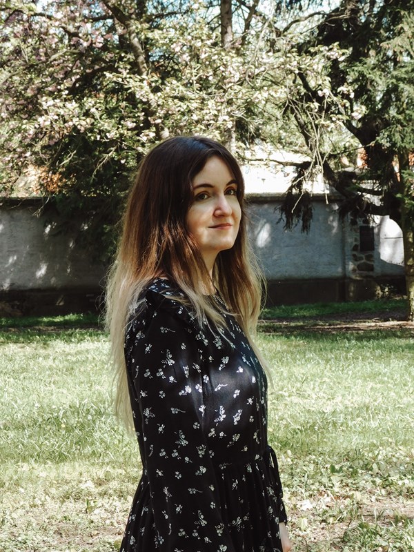 Annora Nesta | Albatros media