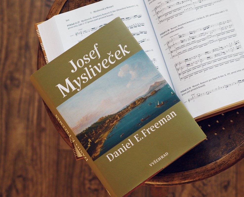 Fotografie ze křtu knihy Josef Mysliveček