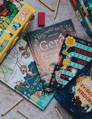 Knihozem: Soutěž o balíček knih a LEGO