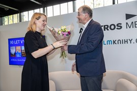 5R1A1142.jpg