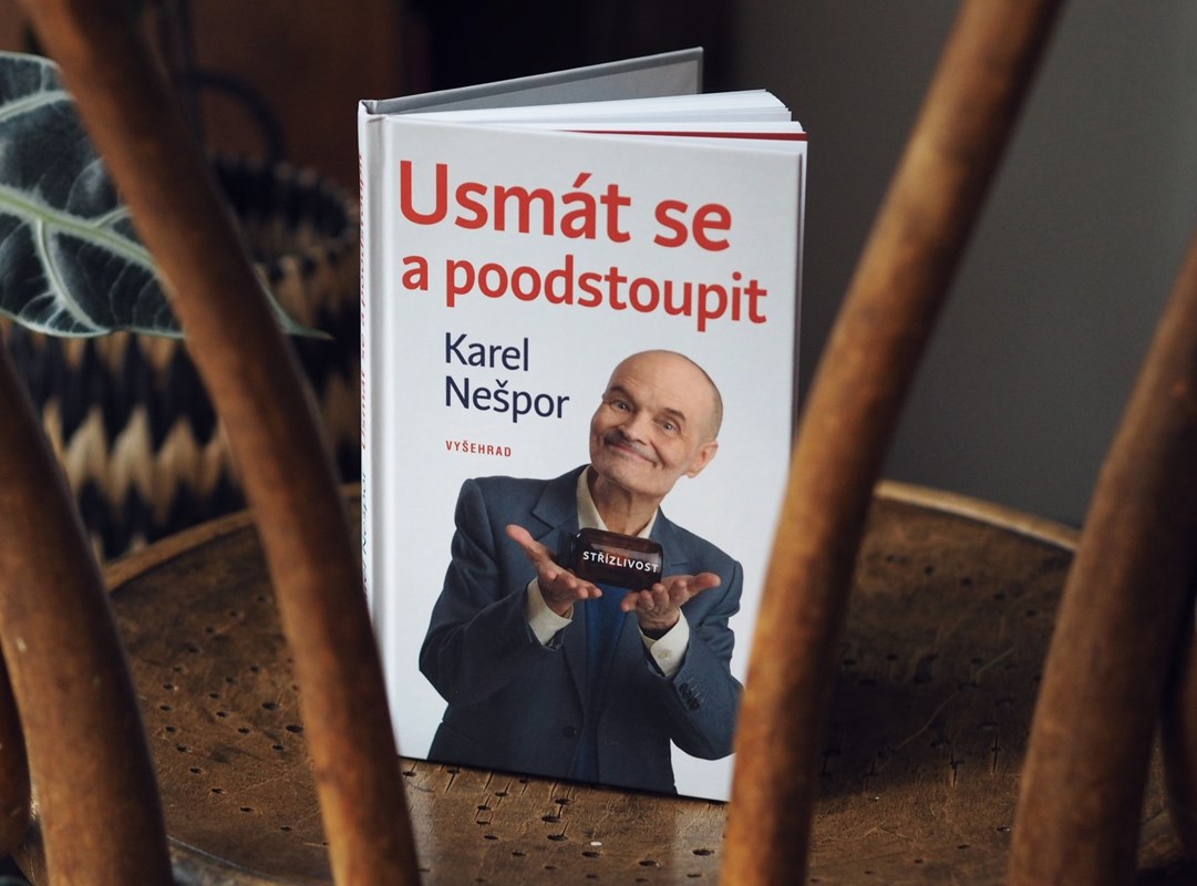 Křest knihy Usmát se a poodstoupit