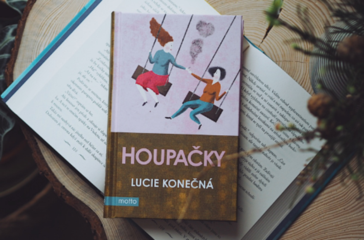 Rozhovor s Lucií Konečnou, autorkou knihy Houpačky