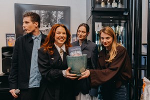 Zasadili jsme román Výšina