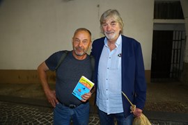 9 Václav Marhoul šel náhodou okolo a potkal V. Kratinu 5R1A0427-47.jpg