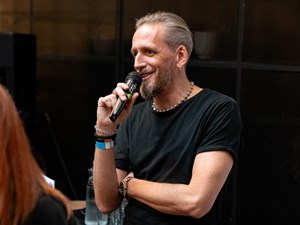 krest-knihy-balkonovky-37.jpg