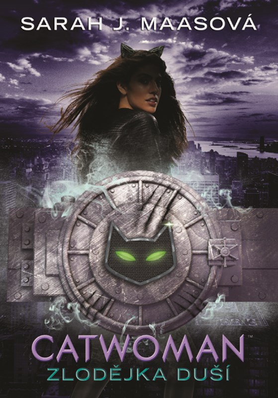 Levně Catwoman - Zlodějka duší | Ivana Svobodová, Sarah J. Maasová