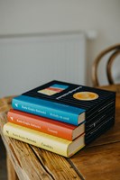 A101B0N0016143_Karin-Krajco-Babinska-Box